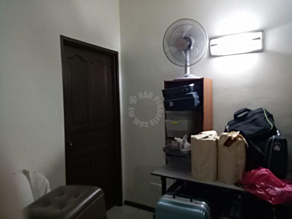 taman impian emas house one-and-a-half-storeys terrace residence 22x70 selling price rm 480,000 on jalan bukit impian x, taman bukit impian, skudai 81300 #1328