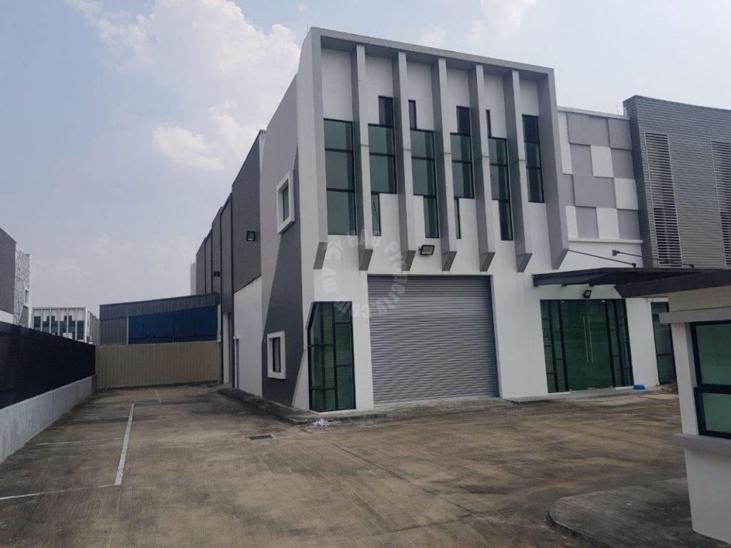 taman ekoperniagaan cluster  warehouse 8400 square-foot builtup rent from rm 4,800 in jalan ekoperniagaan 1/x, johor bahru, johor, malaysia #4697