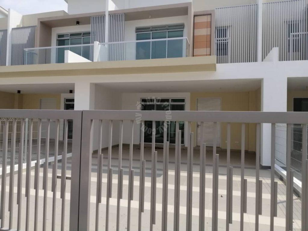 aspira lake homes s double storey terrace home 1540 square feet built-up selling at rm 650,000 on aspira lakehomes, malaysia-singapore second link, kampung tiram, nusajaya #6253